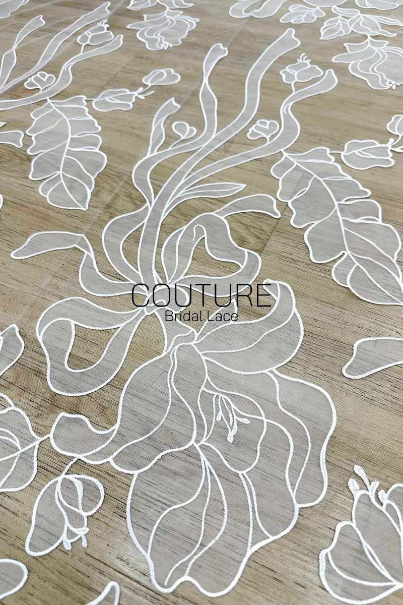 Floral Lace: Dense Floral Allover with Scalloped Border, 3 Meters
