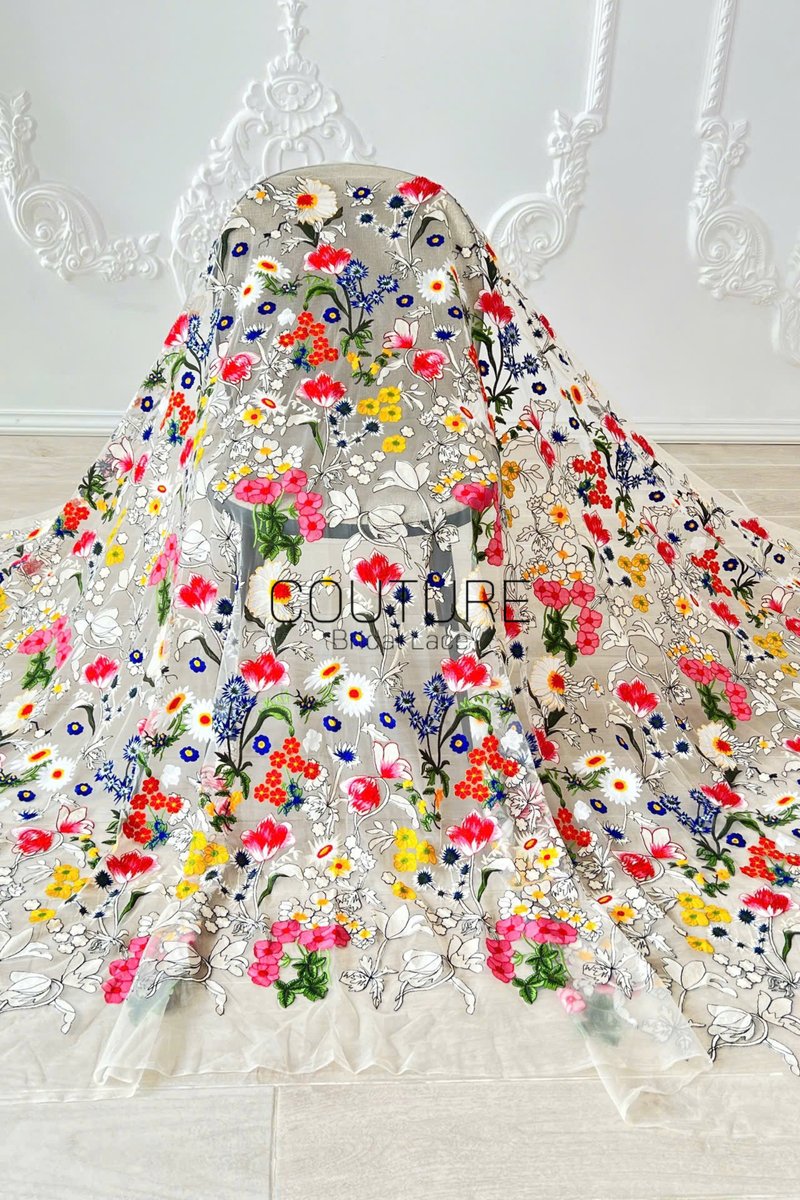 Color Lace: Floral Meadow with Delicate Scalloped Floral Border Edge, 1 Meter