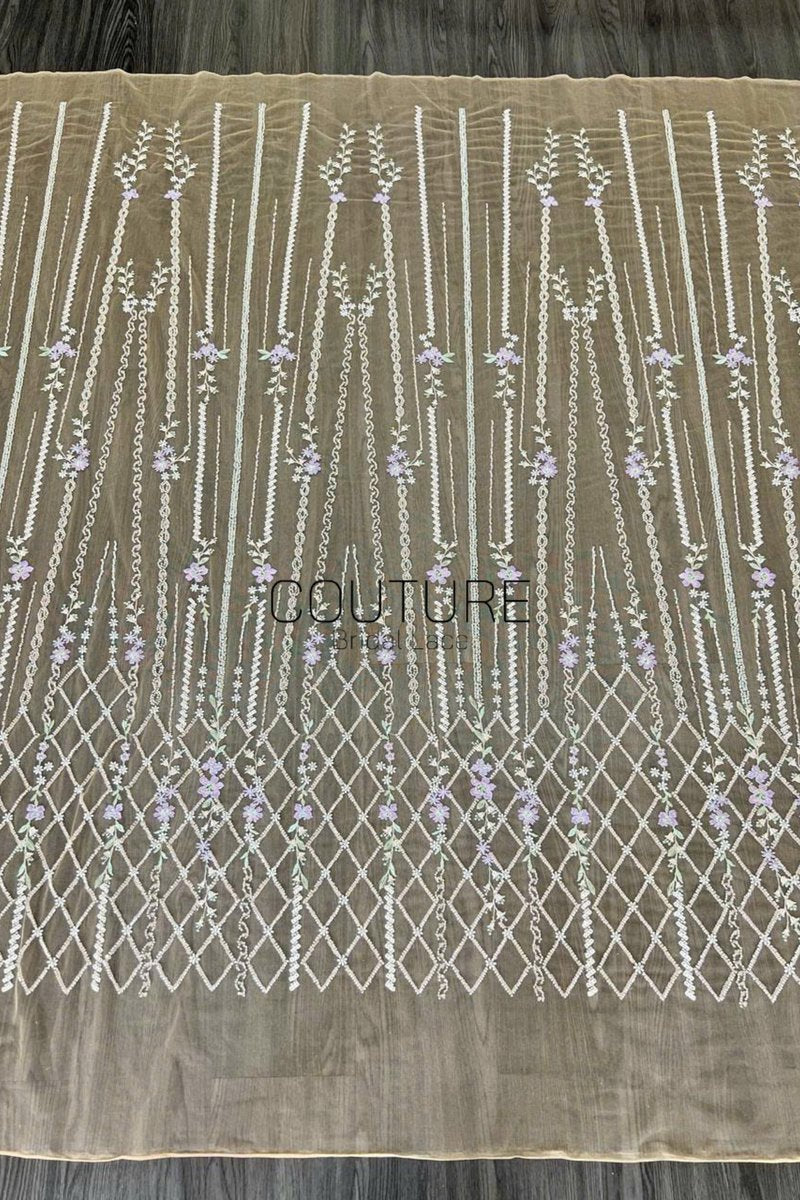 Color Lace: Sage Green Vertical Floral Stripes with Lavender Accents and Diamond Lattice Scalloped Border, 1 Meter