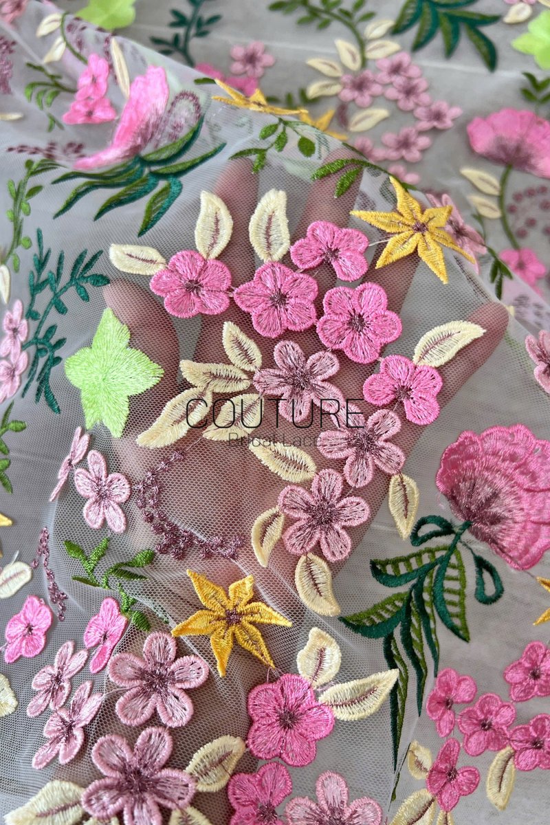 Color Lace: Pink Yellow Green Floral Garden with Scalloped Floral Edge Border, 1 Meter