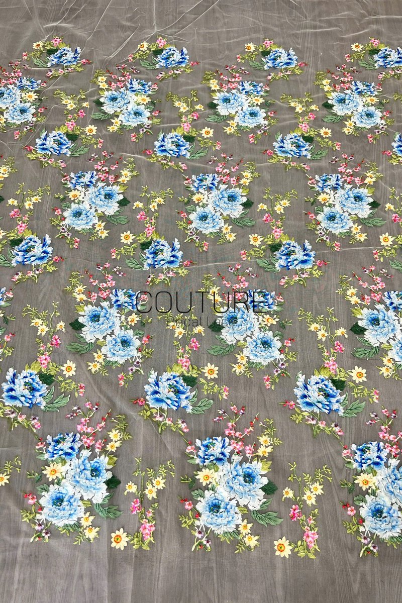 Color Lace: Floral Clusters with Straight Sheer Mesh Edge, 1 Meter