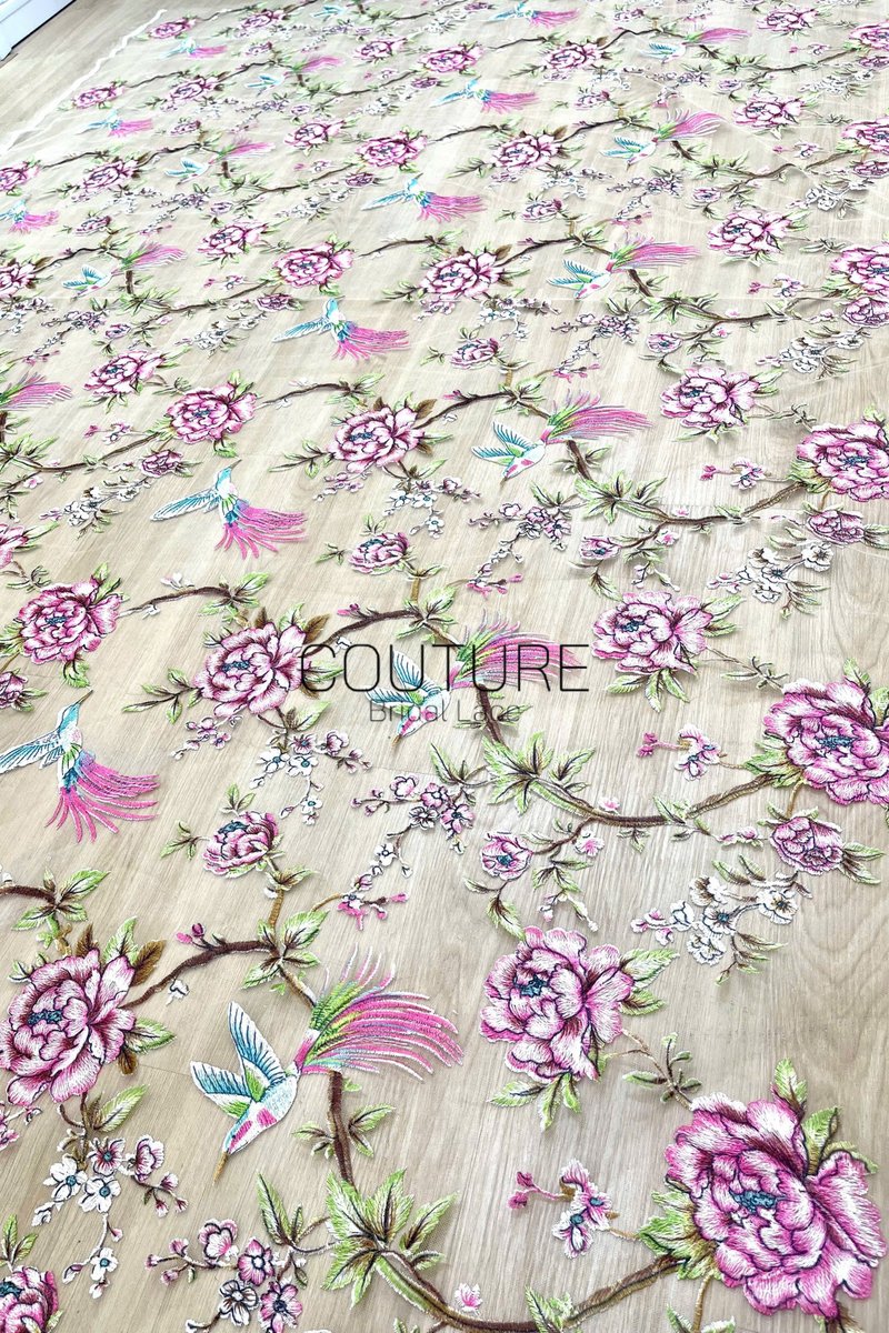 Color Lace: Taupe Red Floral Hummingbird Embroidery with Delicate Scalloped Eyelash Fringe Edge, 1 Meter