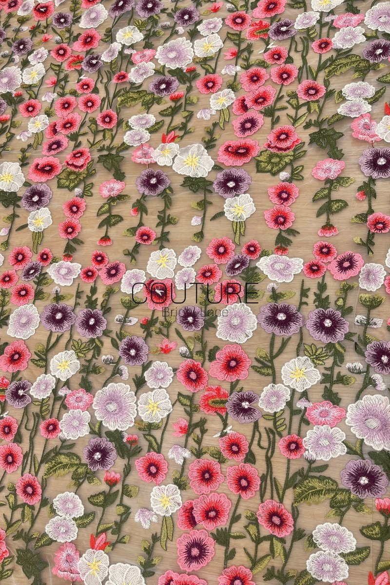 Color Lace: Scattered Floral Blossoms with Organic Flowing Vine Scalloped Edge, 1 Meter