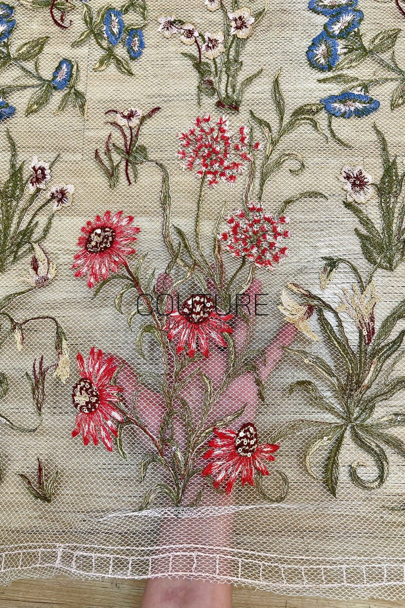Color Lace: Meadow Wildflower Embroidery with Delicate Scalloped Floral Lace Edge, 1 Meter