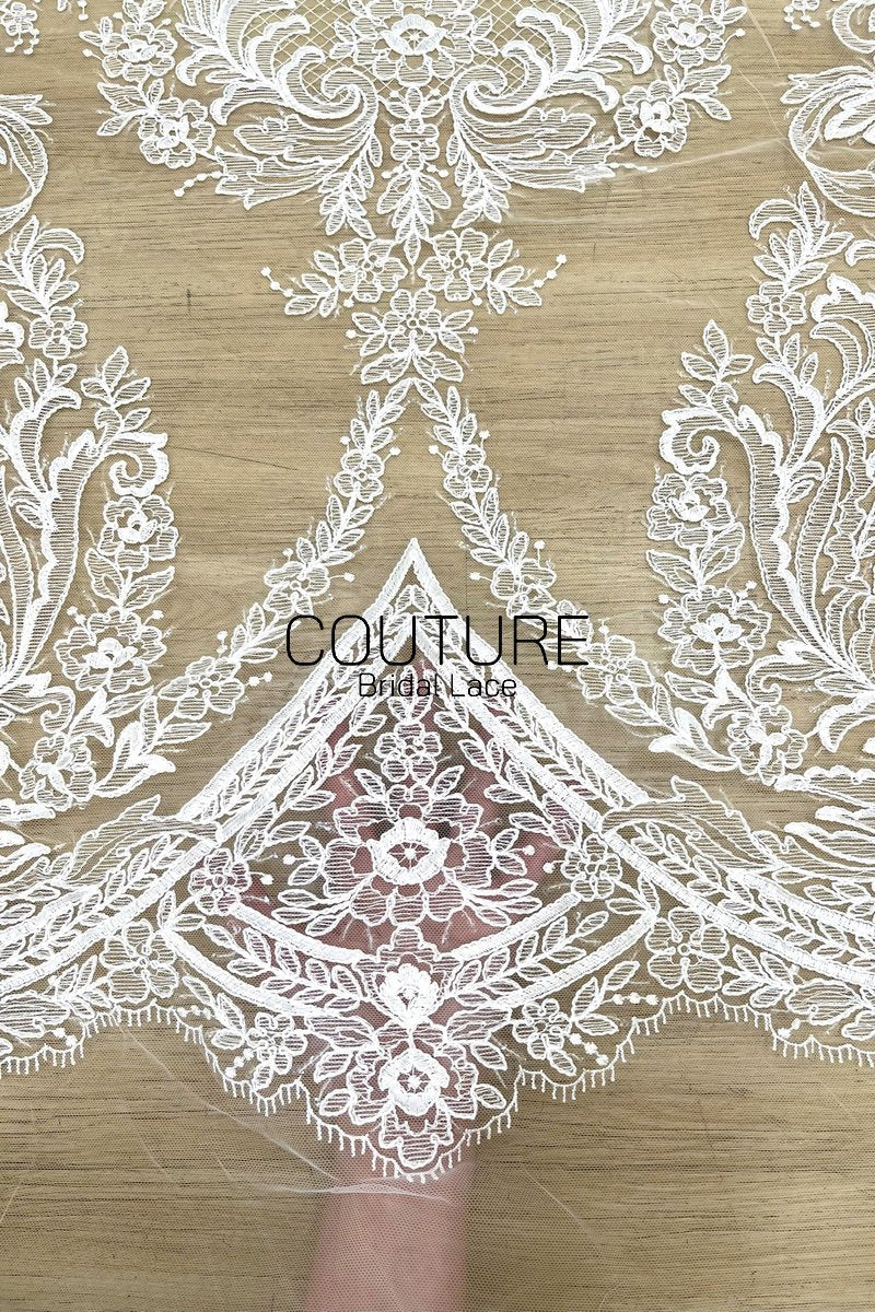 Floral Lace: White Baroque Floral Damask Medallion with Ornate Scalloped Floral Border Edge, 3 Meters
