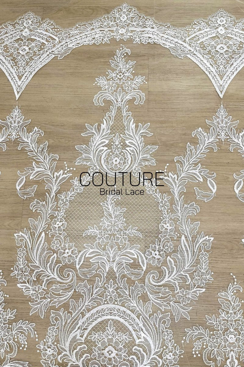 Floral Lace: White Baroque Floral Damask Medallion with Ornate Scalloped Floral Border Edge, 3 Meters