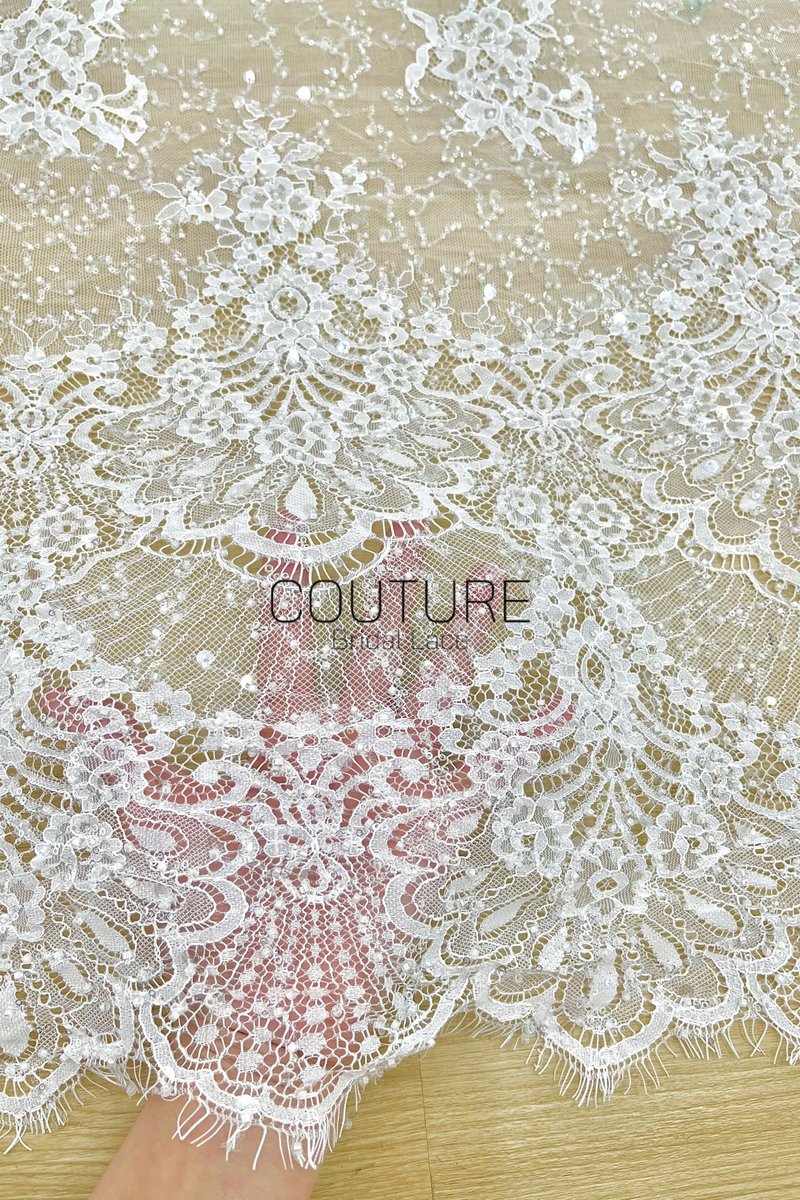 Beaded Chantilly Lace: Ivory Ornate Floral Damask with Scalloped Floral Lace Border Edge, 3 Meters