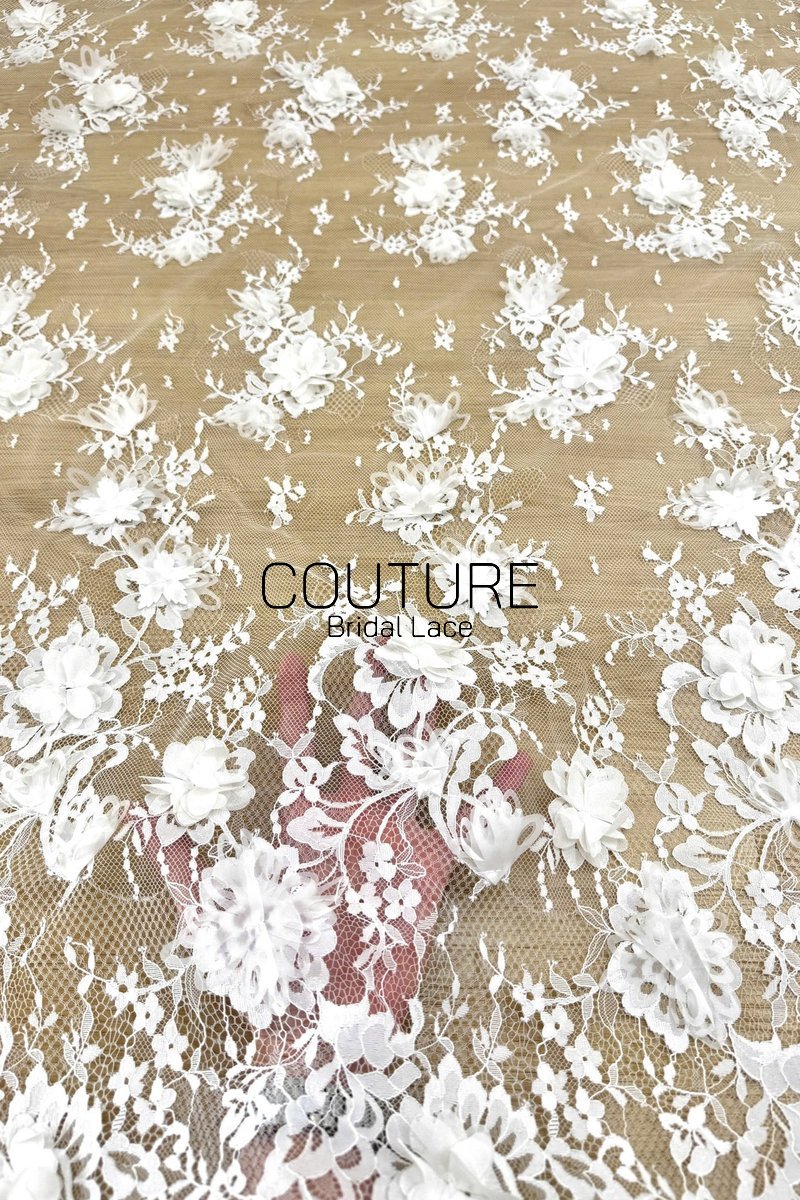 French Lace: White Three-Dimensional Floral Clusters with Scalloped Eyelash Fringe Edge, 3 Meters