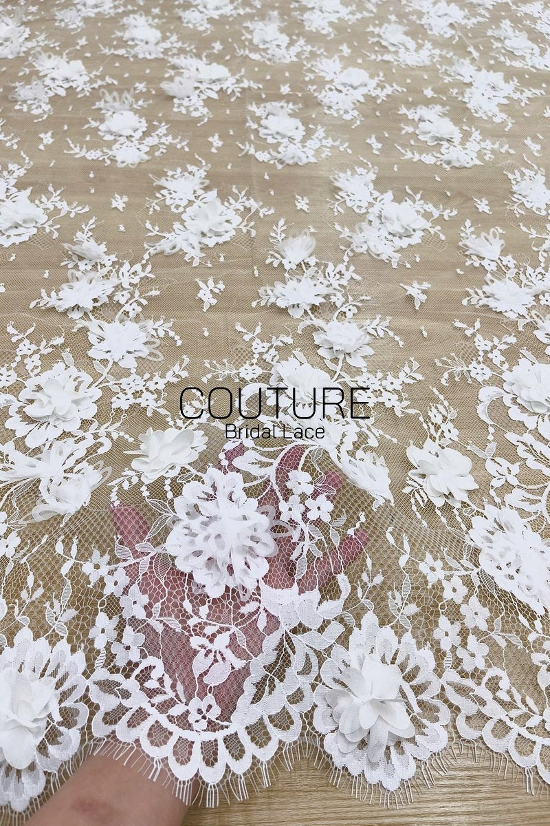 French Lace: White Three-Dimensional Floral Clusters with Scalloped Eyelash Fringe Edge, 3 Meters