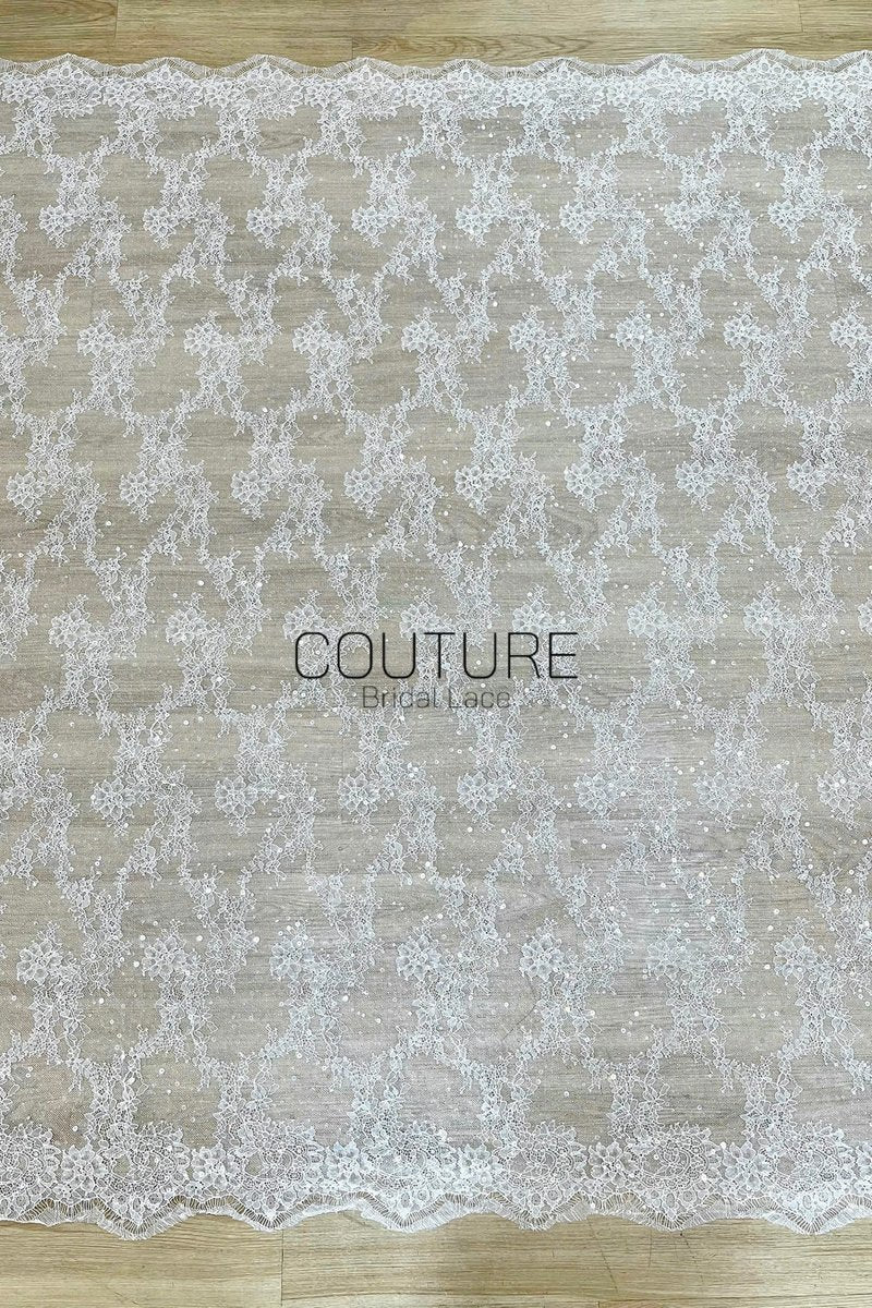 Sequins Chantilly Lace: White Delicate Floral And Leaf Sprigs With Scalloped Floral Eyelash Edge, 3 Meters