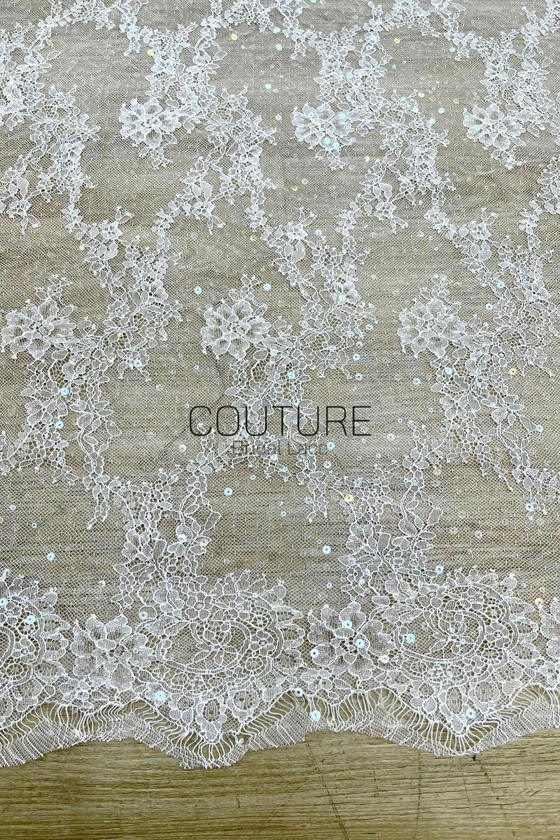 Sequins Chantilly Lace: White Delicate Floral And Leaf Sprigs With Scalloped Floral Eyelash Edge, 3 Meters