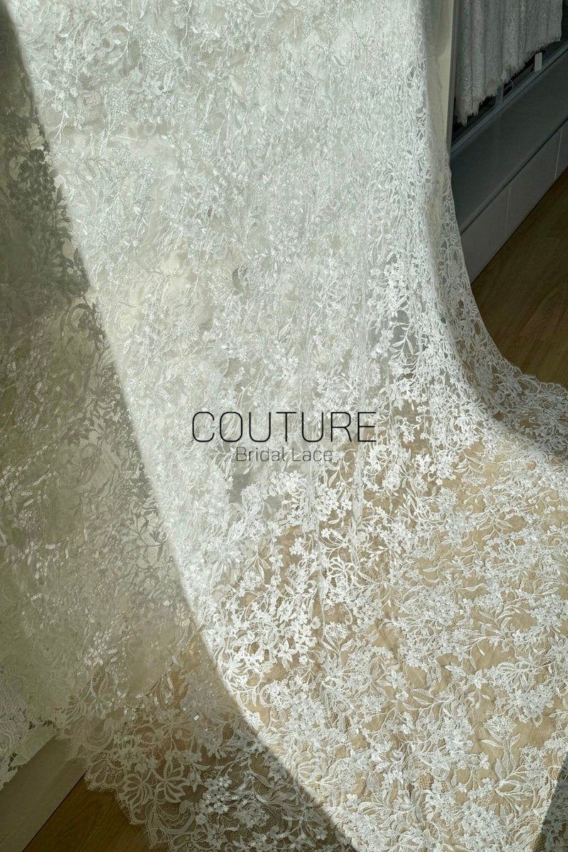 Sequins Chantilly Lace: White Delicate Floral Vine Pattern With Intricate Scalloped Floral Edge, 3 Meters