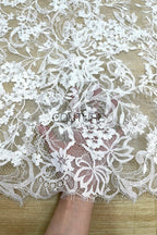 Sequins Chantilly Lace: White Delicate Floral Vine Pattern With Intricate Scalloped Floral Edge, 3 Meters