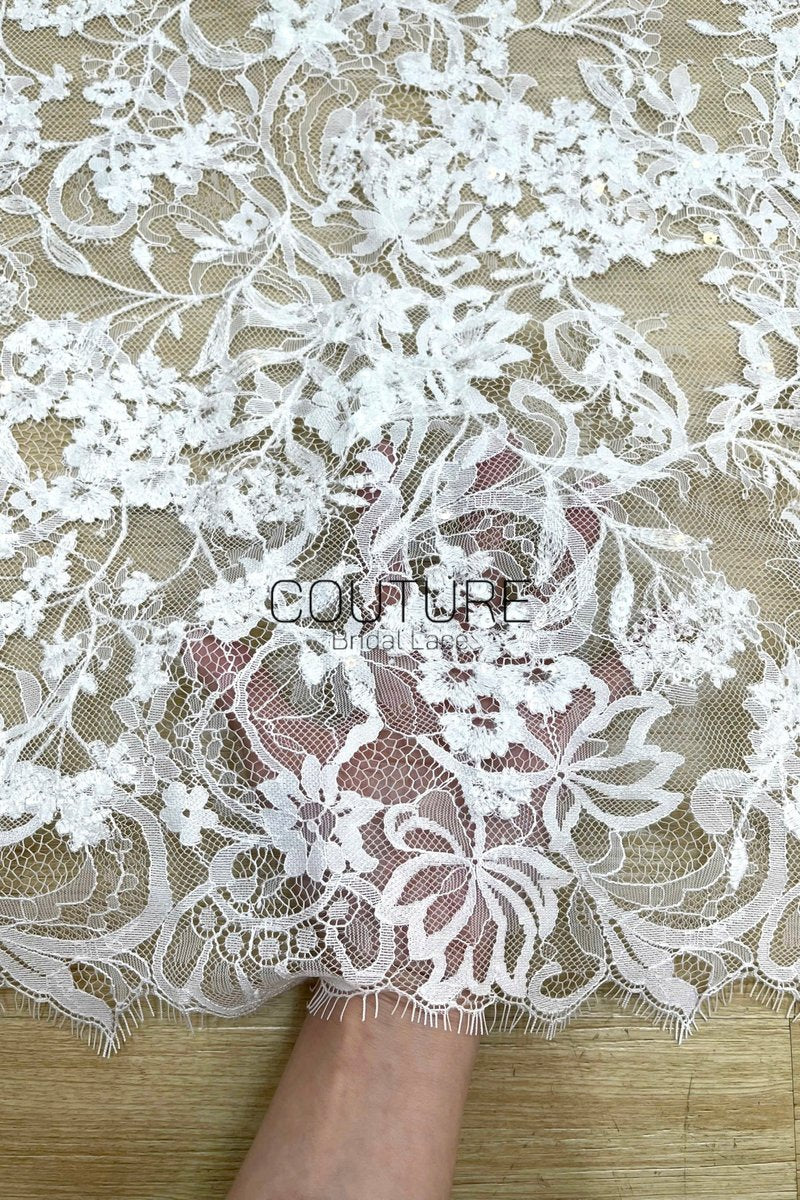 Sequins Chantilly Lace: White Delicate Floral Vine Pattern With Intricate Scalloped Floral Edge, 3 Meters