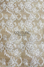 Chantilly Lace: White Scattered Large Rose Clusters with Broad Leaves and Double Loop Scalloped Border, 3 Meters