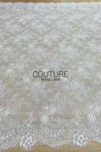 Chantilly Lace: White Scattered Rose Clusters with Vine Tendrils and Marquise Openwork Scalloped Border, 3 Meters