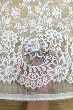 Chantilly Lace: White Allover Rose and Daisy Floral Sprays with Scalloped Floral Garland Border, 3 Meters
