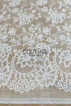 Chantilly Lace: White Allover Rose and Daisy Floral Sprays with Scalloped Floral Garland Border, 3 Meters