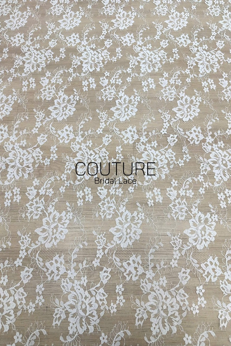 Chantilly Lace: White Allover Rose and Daisy Floral Sprays with Scalloped Floral Garland Border, 3 Meters