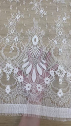 Chantilly Lace: White Scattered Floral Clusters with Trailing Vine Sprigs and Baroque Arch Scalloped Border, 3 Meters