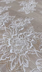 Chantilly Lace: White Scattered Peony Bouquets with Double Scalloped Peony Border, 3 Meters