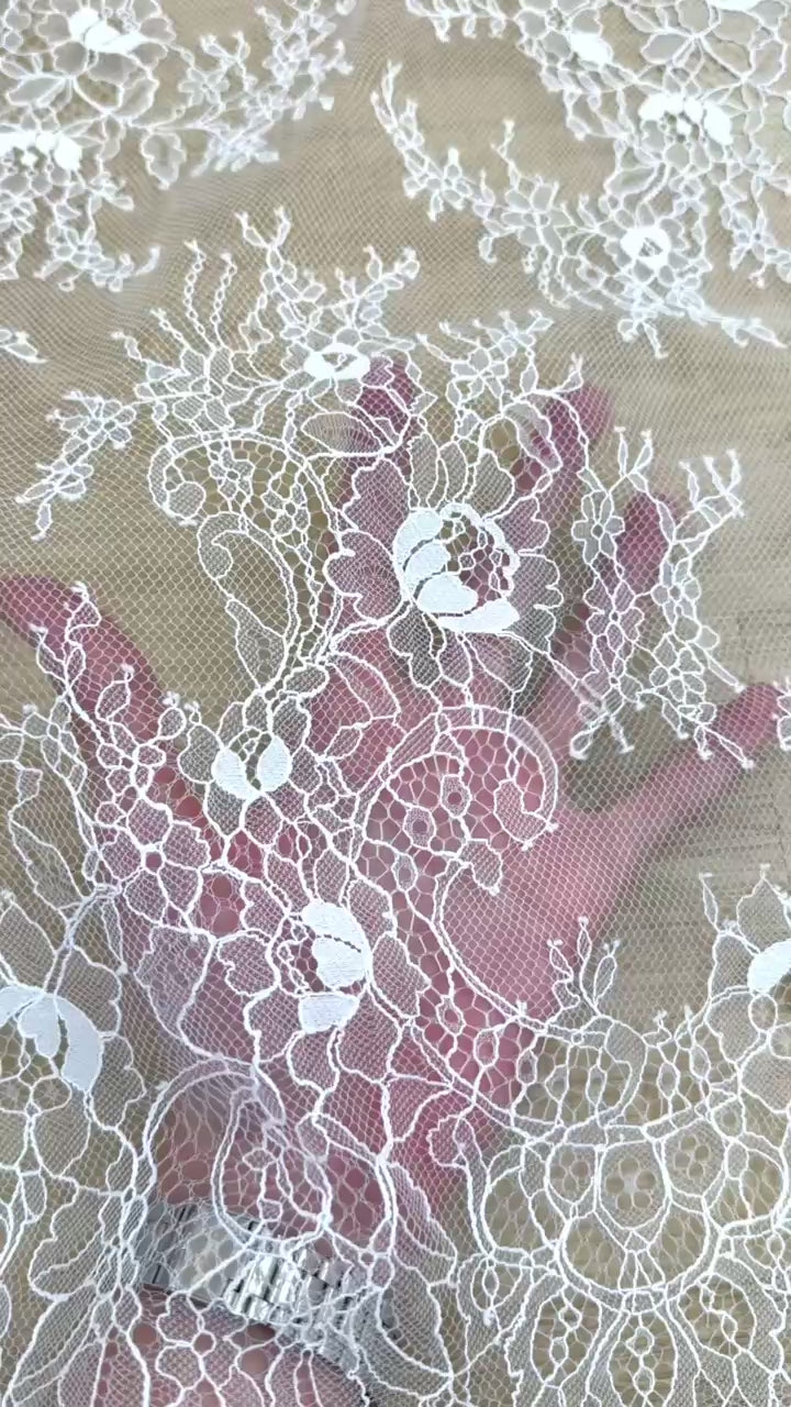 Chantilly Lace: White Scattered Delicate Coral Vine Sprigs with Ornate Floral Medallion Scalloped Border, 3 Meters